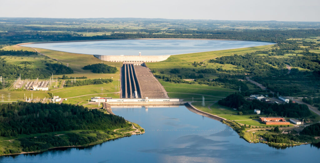 Almacenamiento hidroeléctrico por bombeo en América del Sur