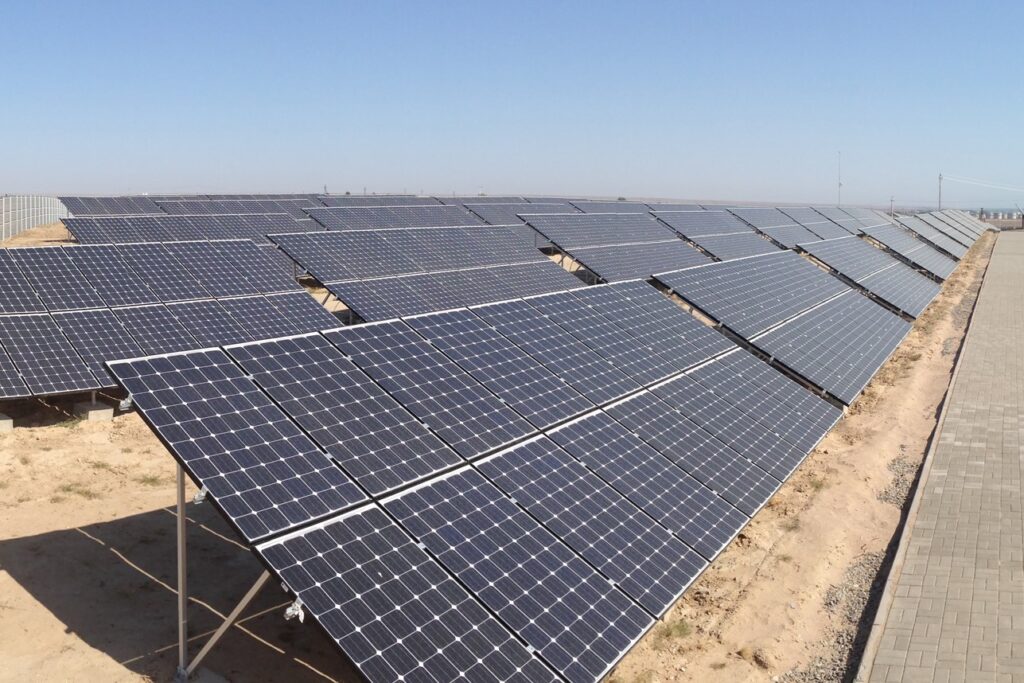 Parque solar fotovoltaico a gran escala en Perú