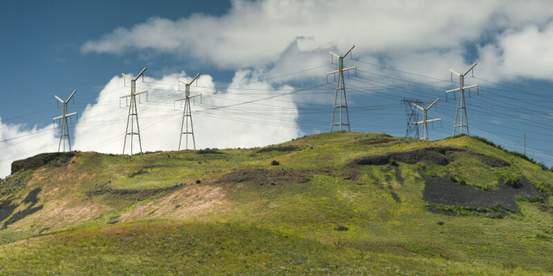 Renewable energy grid expansion for clean energy