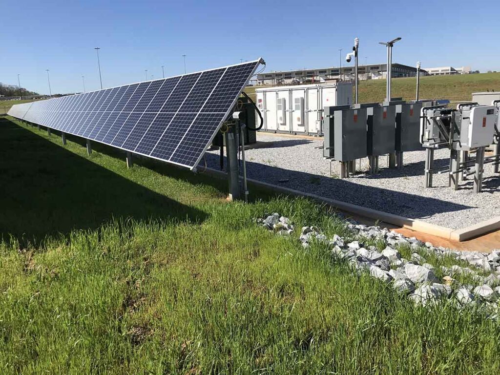 Sistemas de energía de baterías que proporcionan energía solar