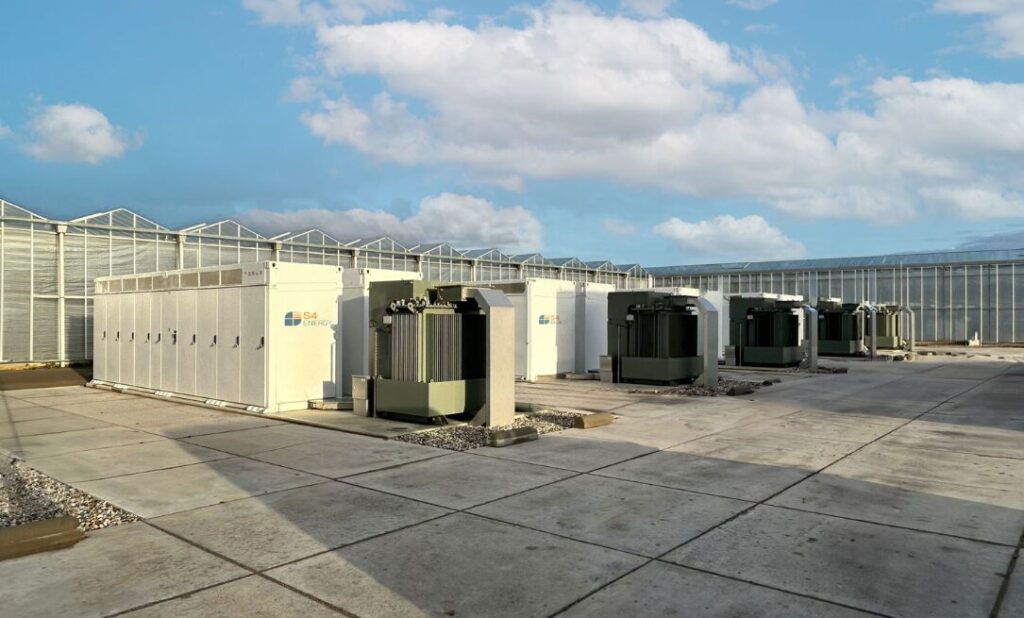 Aisladores de grillete compatibles con la tecnología BESS