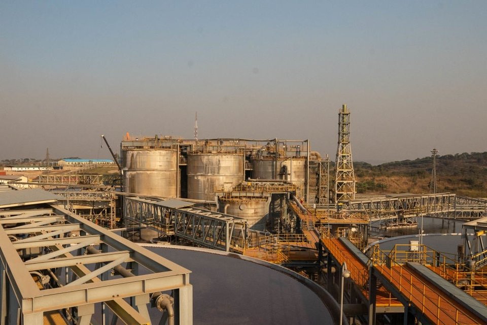 Expansión de la infraestructura de extracción y procesamiento de cobre
