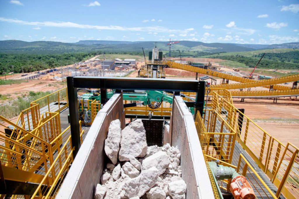 Infraestructura de minería y procesamiento de litio
